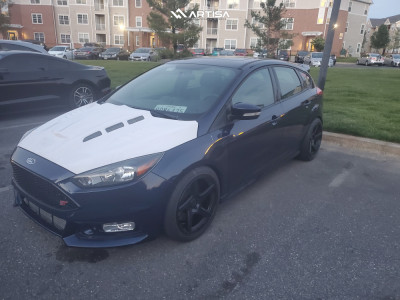 2016 Ford Focus - 18x9.5 38mm - Anovia Kinetic - Coilovers - 245/40R18