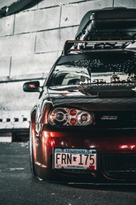 1 2004 R32 Volkswagen Base Air Lift Performance Air Suspension Artisa Artformed Elder Silver