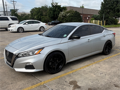 2022 Nissan Altima - 19x8.5 35mm - Anovia An-12 - Stock Suspension - 235/40R19